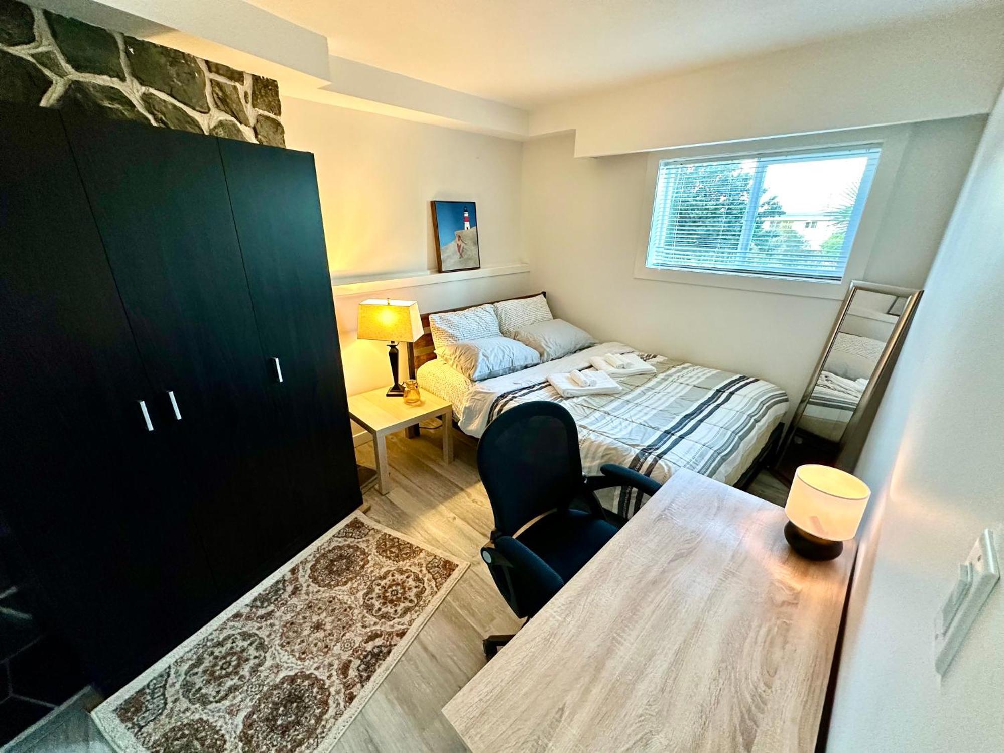 Cozy & Bright Home With Parking Βικτώρια Εξωτερικό φωτογραφία